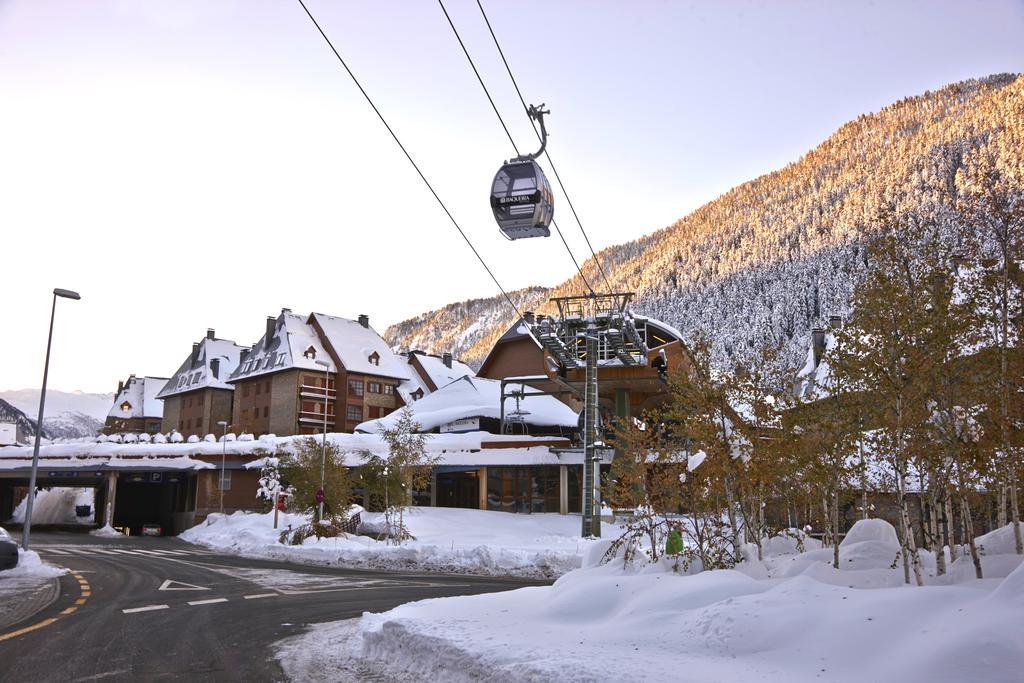Val De Ruda 12 By Feelfree Rentals Baqueira Beret Bagian luar foto